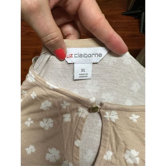 Liz Claiborne long sleeve top. Size XL - Picture 6 of 7